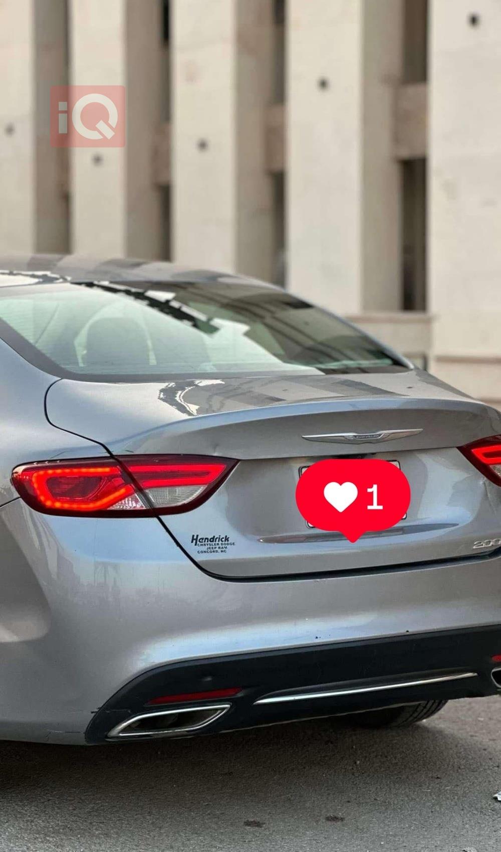 كرايسلر 200
